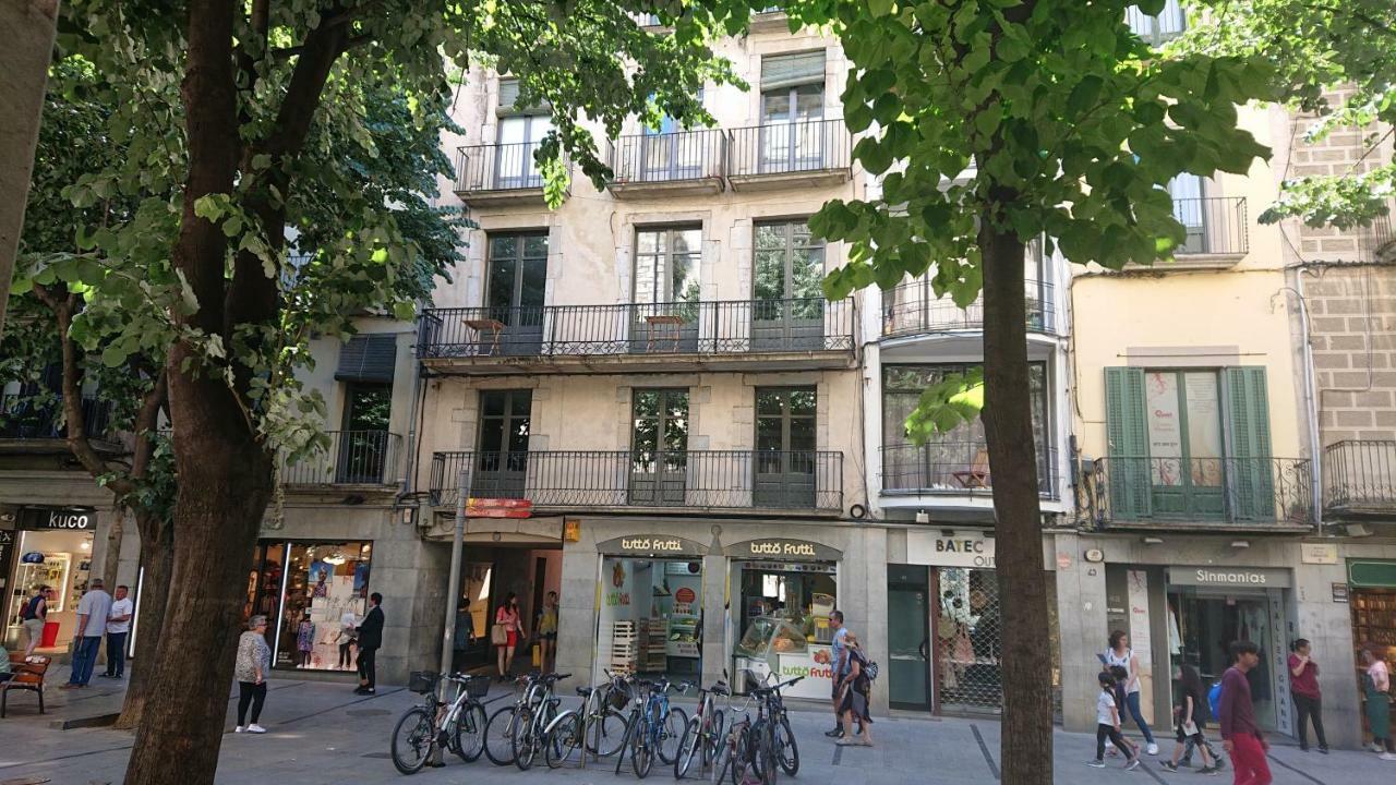 Bravissimo Rambla Eiffel Bridge 2 Apartment Girona Luaran gambar